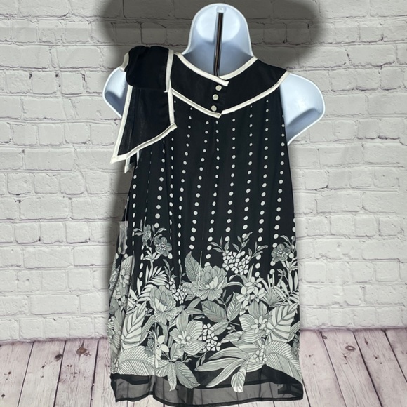 Misty & Max Sleeveless Blouse Women’s Size Medium - Picture 2 of 5